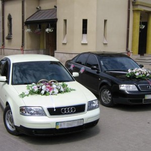 Автомобілі для весілля