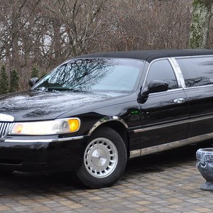Royal limo - оренда лімузина