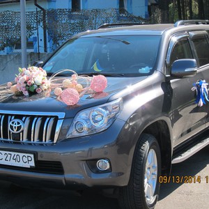 Авто на весілля (Toyota LP 120,150)
