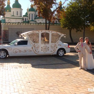 Святковий кортеж Лімузини Авто на весілля, фото 12