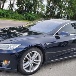 Оренда автомобіля Tesla Model S з водієм, фото 3