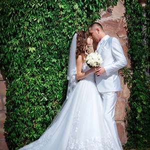 Весільна сукня зі шлейфом, фото 3