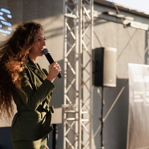 Ірина Шеремета - англомовна ведуча, поліглот, фото 2