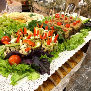 Козацький стіл, м'ясний стіл на весілля, фото 5