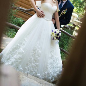 Продам шикарну весільну сукню, фото 2