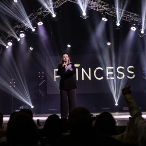 Каріна Деменко, фото 3