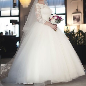 Весільна сукня відомого українського дизайнера!