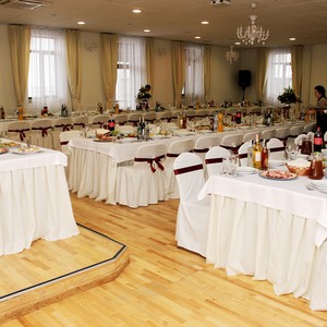 Ресторан BallPoint готелю Ramada Lviv, фото 4