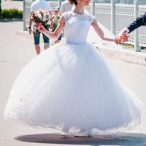 Продам білу весільну сукню, фото 6