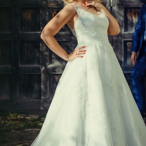 Продам весільну сукню бренду "Stella Shakhovskaya"
