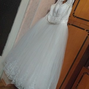 Продаємо весільну сукню б/в, фото 4