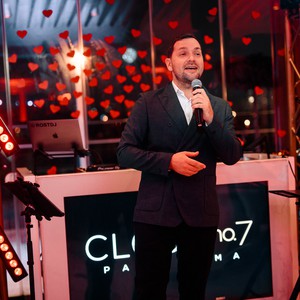 шоумен Роман Милян, фото 11