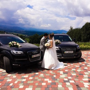 Весільний кортеж Audi Q7