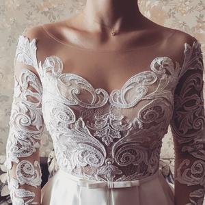 Продам весільну сукню Daria Karlozi