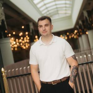 Артем Воробей