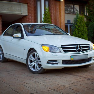 Білий Mercedes-Benz кортеж, фото 19