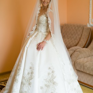Продаю весільну сукню, фото 5