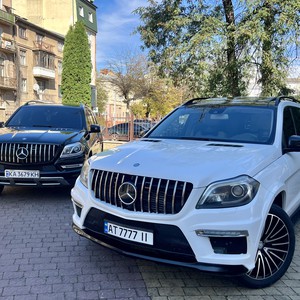MERSEDES GLS,kortezhvesilnii7777