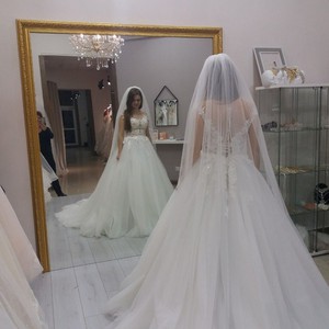 Продаю весільне плаття із шлейфом, розмір S-M, фото 3